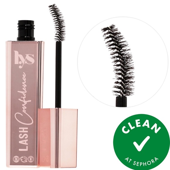 Lips, Lashes & Setting Spray Bundle! 5 Items - Picture 2 of 5